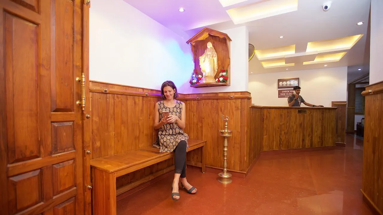 *** Hotel Roses Inn Fortkochi India